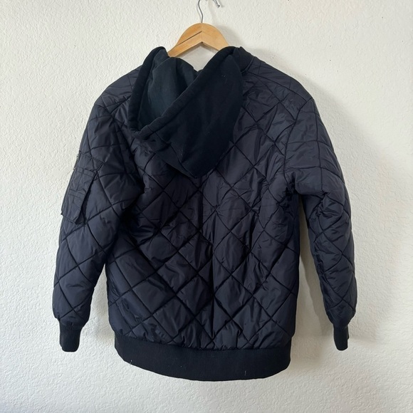Kids puffer jacket Size 16/18 - Picture 2 of 7